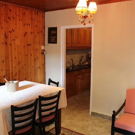 Polykarpos Traditional House *